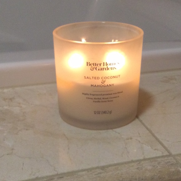 NEW Better Homes & Gardens Salted Coconut & Mahogany Candles - Picture 2 of 9